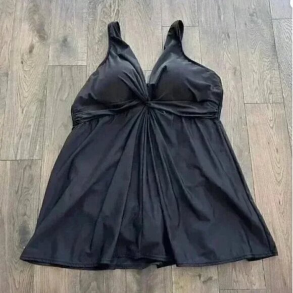 Miraclesuit Plus Size 24W Marais One-Piece Swimdress Black Slimming Resortwear - Picture 3 of 11